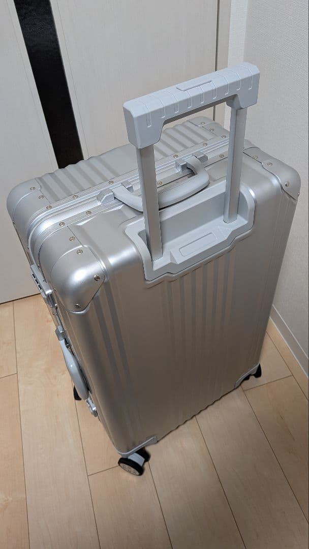 ベンツ スーツケース 65L シルバー リモワ