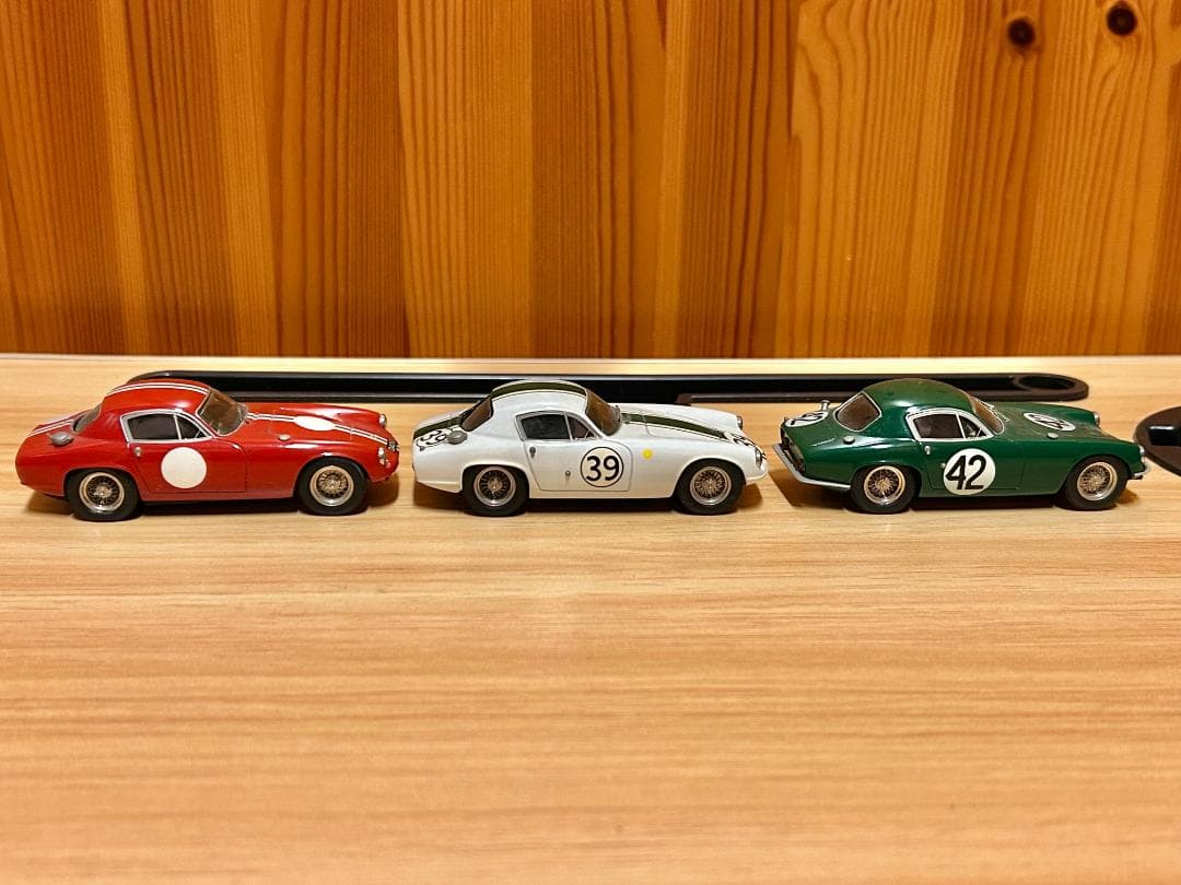 Newcon 1/43 1960年 ロータスエリート プロのモデラー作成　3台