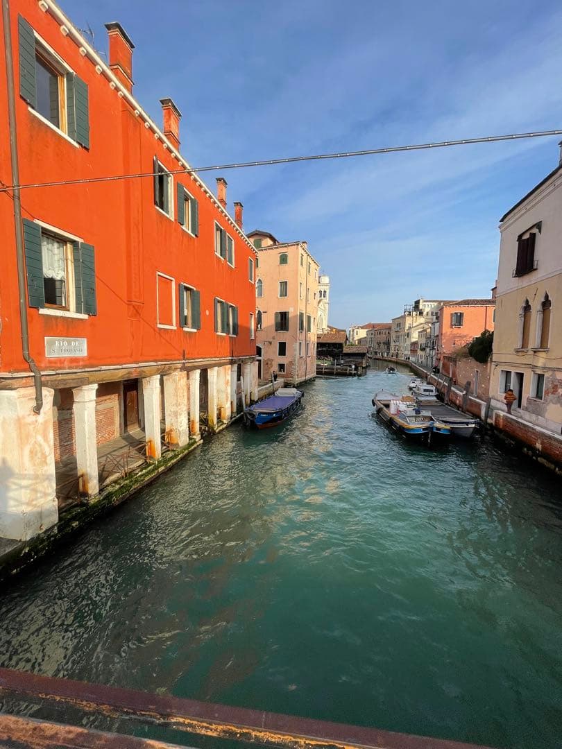 「ベネツィアの海に浮かぶゴンドラ」イタリア現地特別限定品