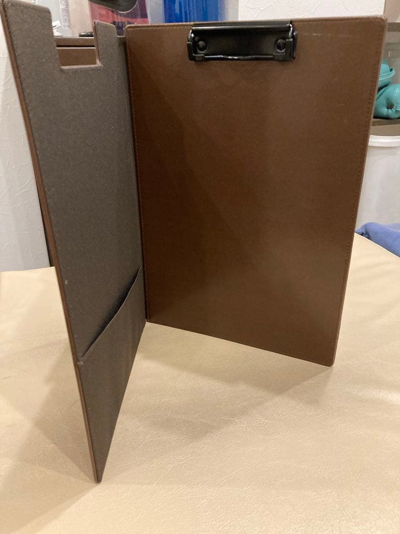 ブラウン クリップ付きファイル 内ポケット付き25個