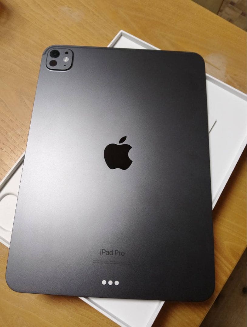 【限定価格】iPad Pro M4Nano-textureガラス搭載 11インチ