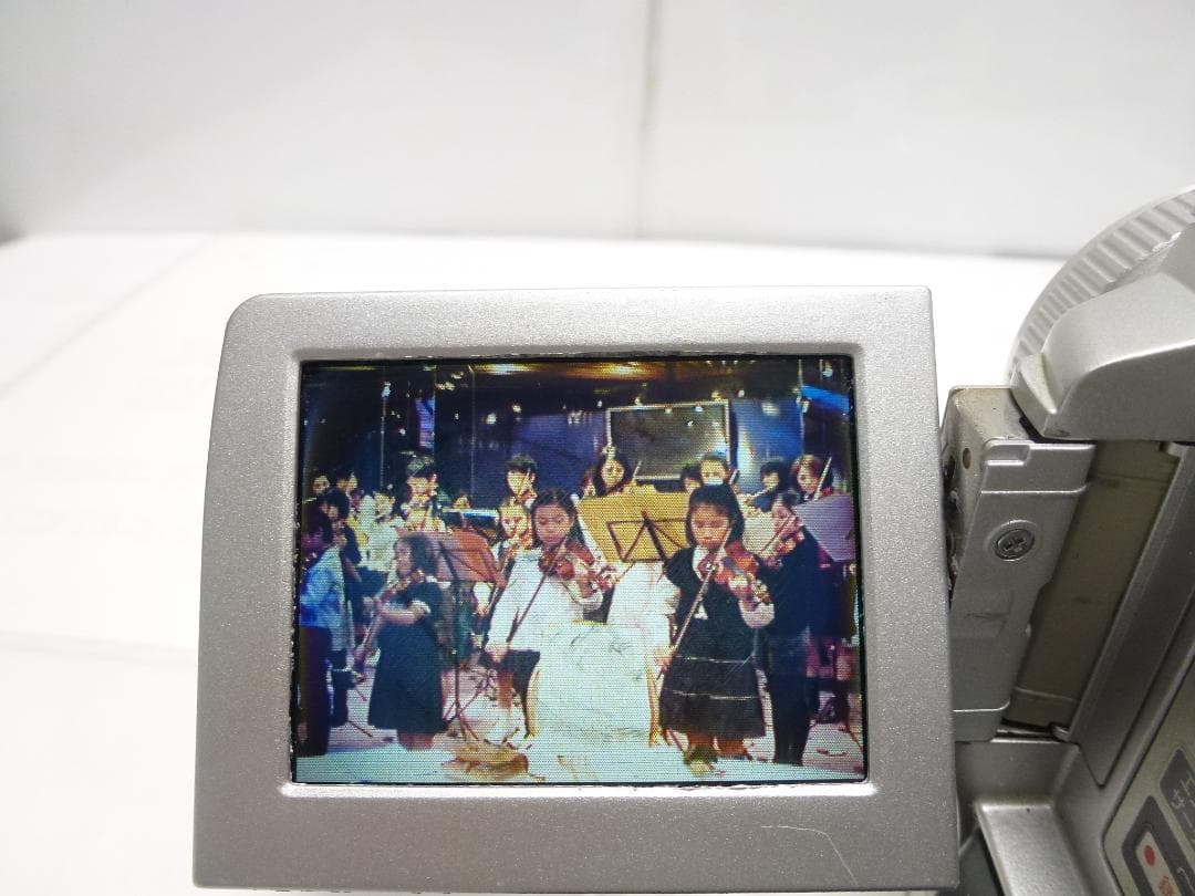 動作品　Mini DV　ソニーデジタルビデオカメラ　SONY DCR-PC110