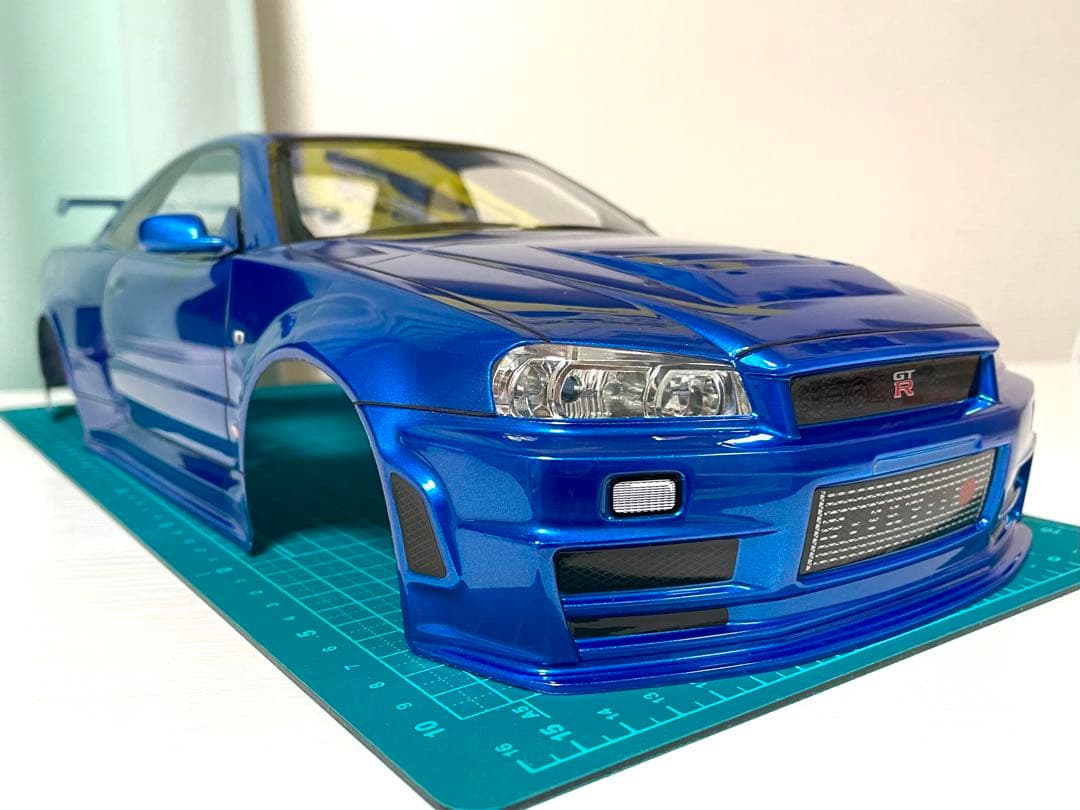 タミヤラジコンボディR34 GTR Z-tune