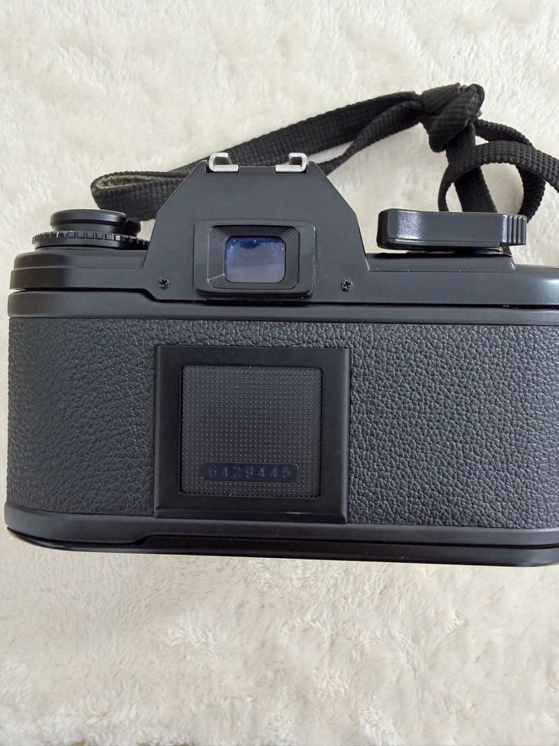 Nikon EM 一眼レフカメラ NIKKOR 50mm f/1.8