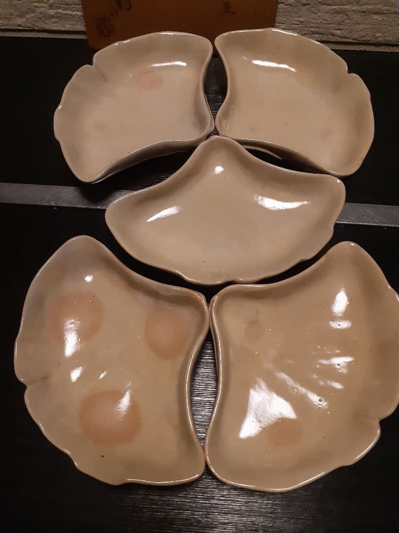 萩焼 12代田原 陶兵衛作 銀杏型陶器皿5枚セット 木箱付き