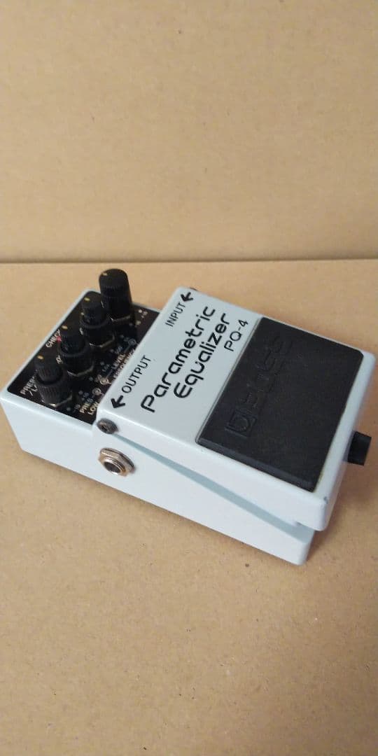 BOSS PQ-4 パラメトリックイコライザー