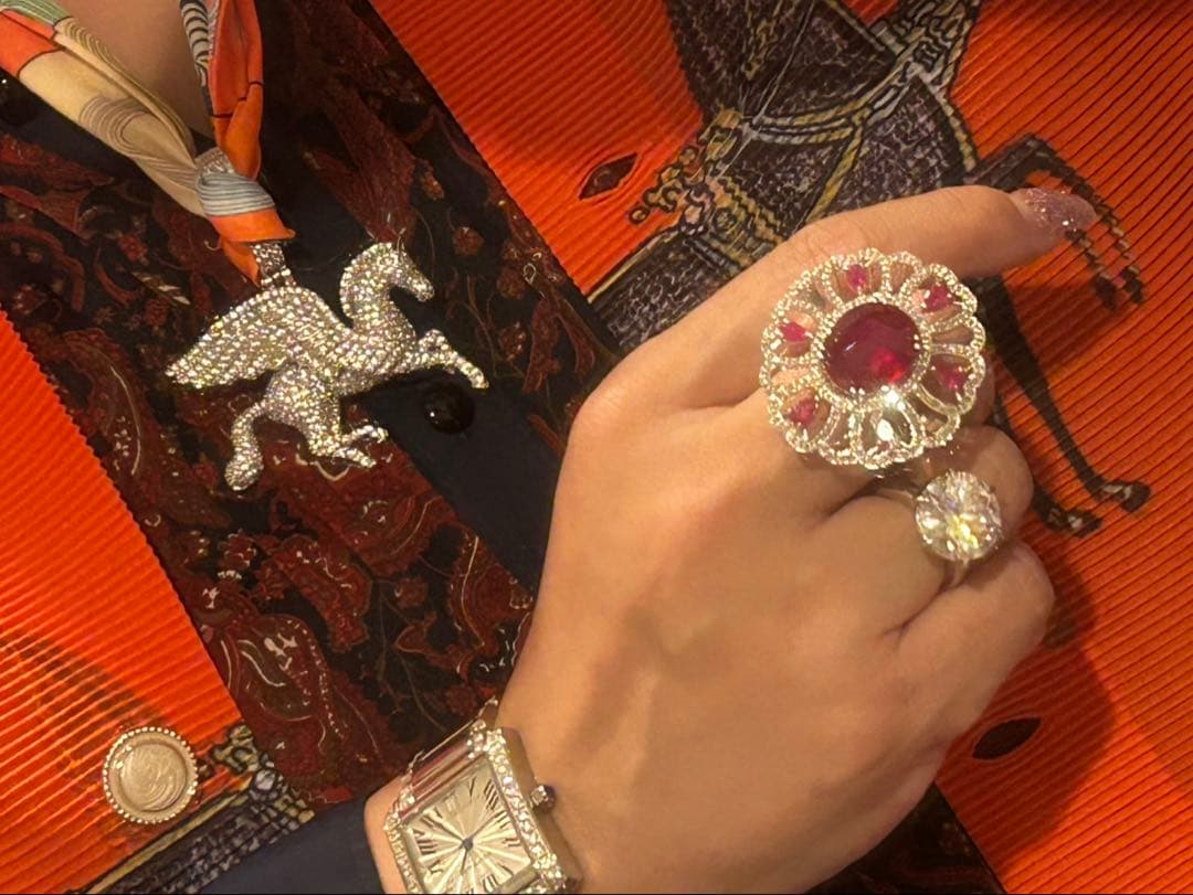 ペガサストップ　チャーム✖️スカーフ