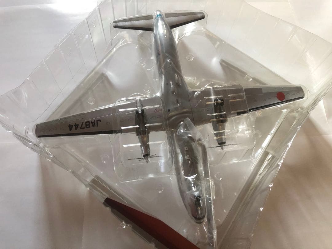 全日空商事　1/72 ANA YS-11 モヒカン