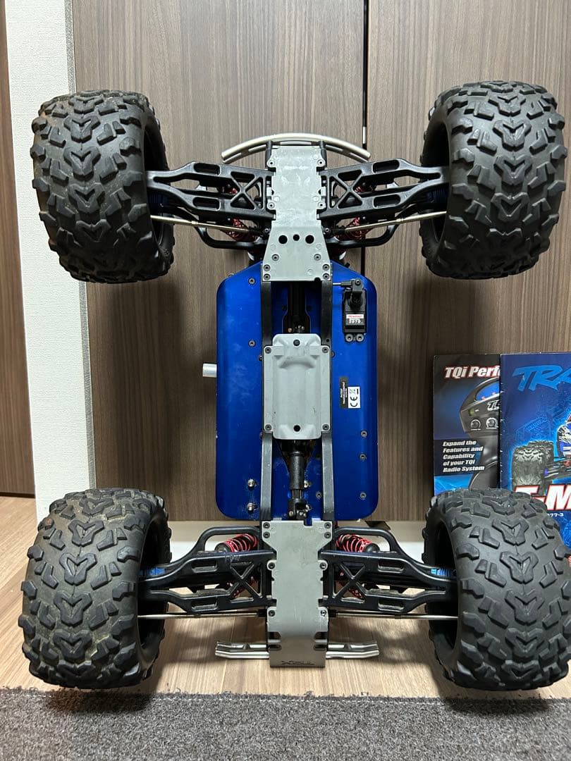 動作確認済み✨　トラクサス　t-maxx 3.3　エンジン　ニトロ