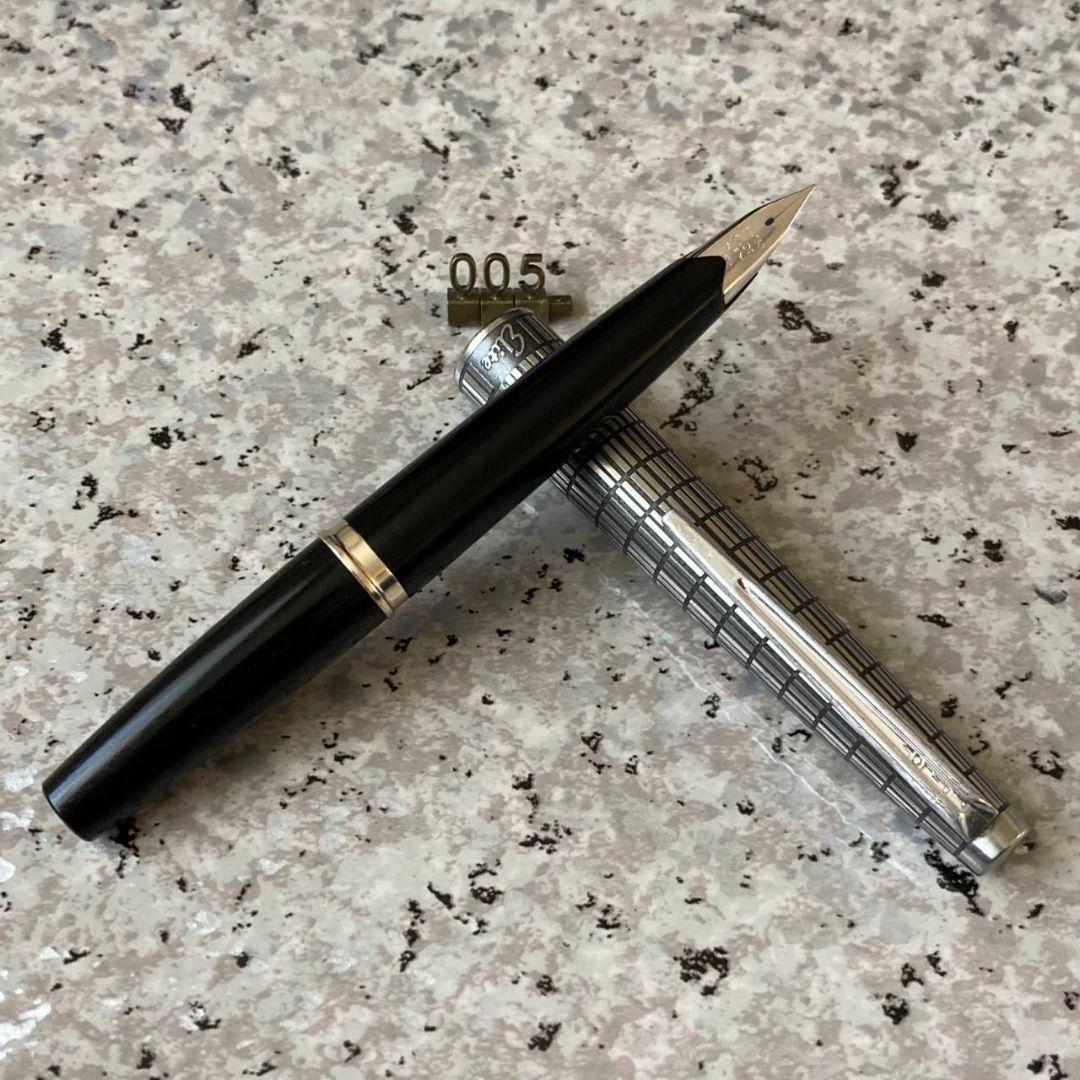 #005 オーバーホール済み 万年筆 PILOT 半格子 エリート 14k