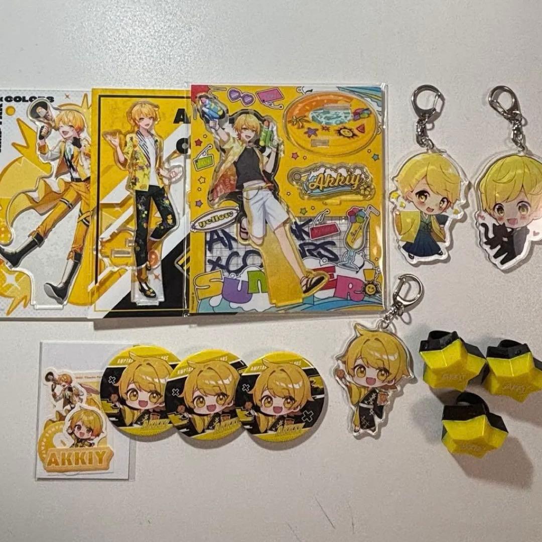 AMPTAK×COLORS あっきぃ