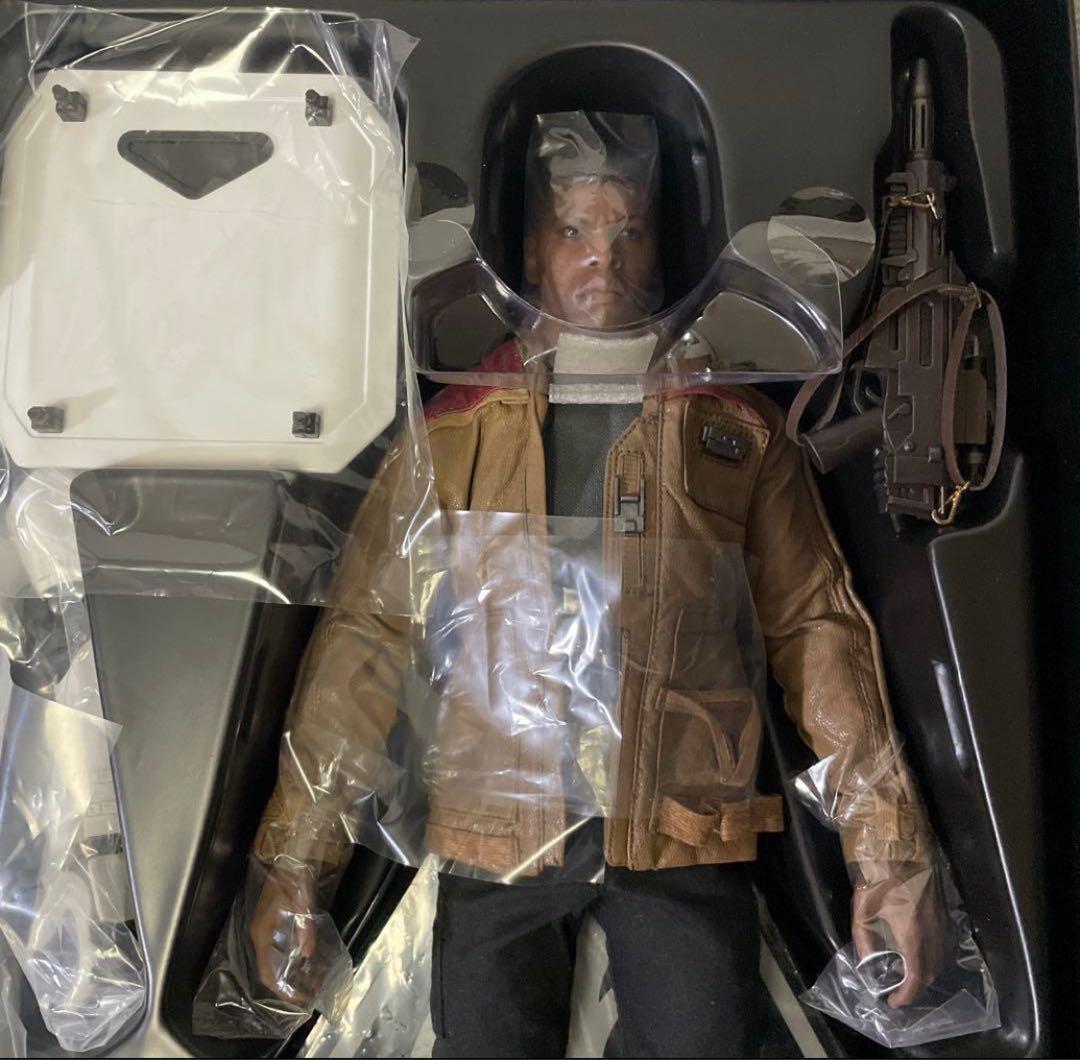 【美品】スター・ウォーズ　フィン & ストームトルーパー＜２体セット＞