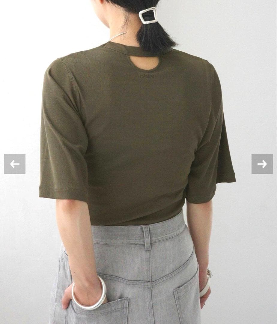 DÅWN No.4 CUP IN SHORT SLEEVES カーキ　トップス