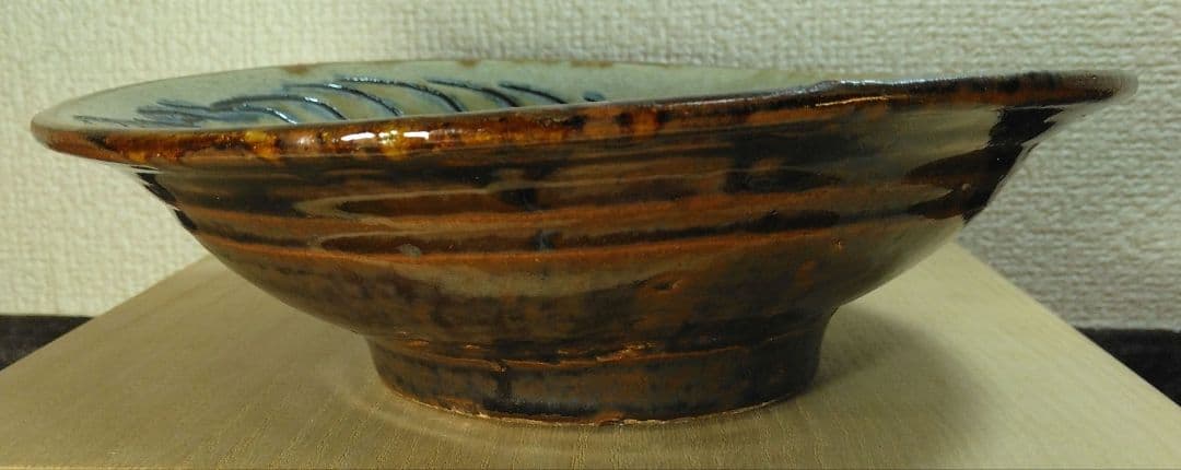 人間国宝 金城次郎 海老皿 栞 共箱 美品 壺屋焼 やちむん 壷屋焼