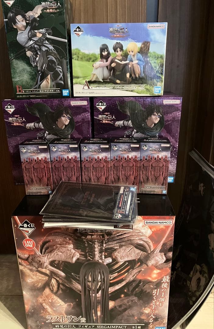 一番くじ　進撃の巨人　A賞+B賞+C賞✖️2ラストワン賞　フィギュア　コンプセット