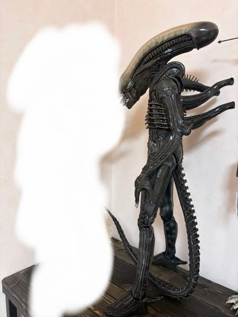 レア　NECA 1/4 エイリアン　2体