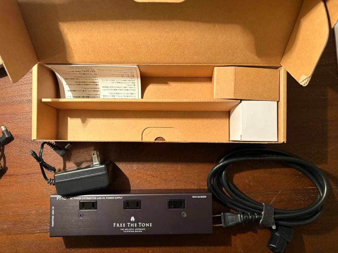 Free The Tone PT-1D パワーサプライ