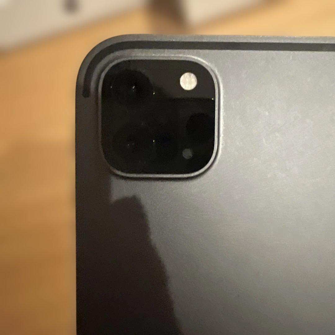 きなこiPad Pro 11インチ第二世代 128GB バッテリー97%