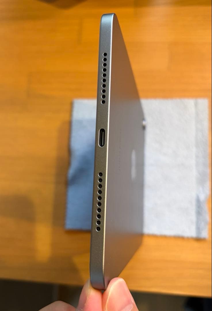 バッテリー容量99% iPad mini A17 Pro 128GB