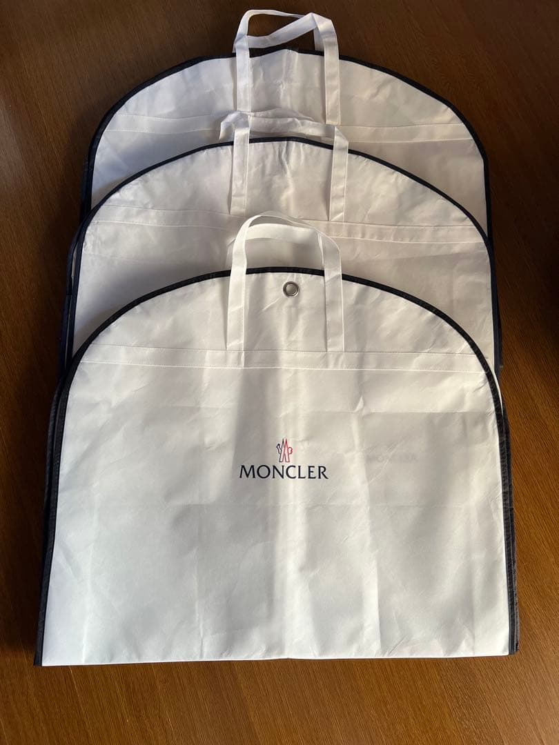 MONCLER ガーメント　まとめ売り