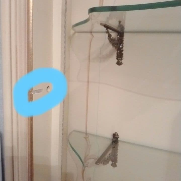 イタリア家具　ロココ調　キャビネット　手彫り　マリオコルチャゴ