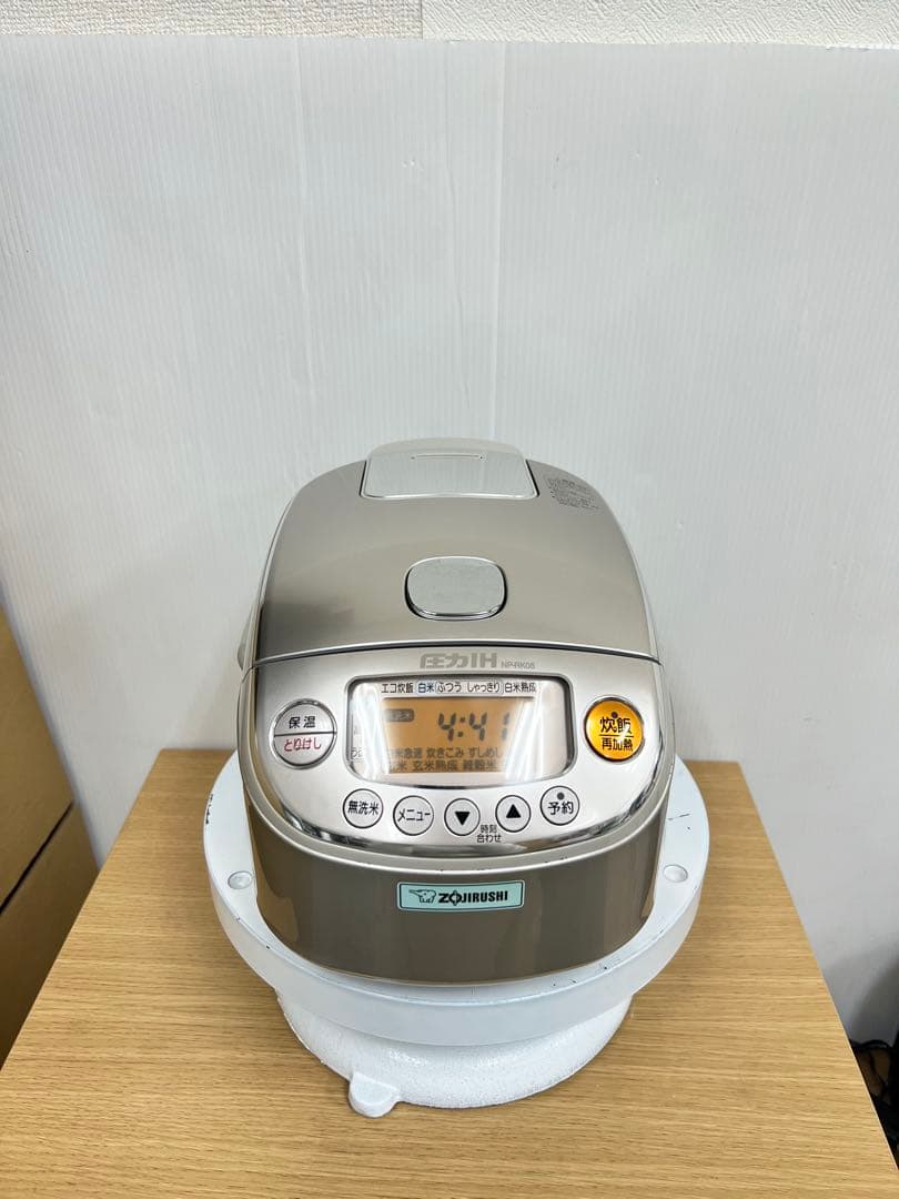 象印 圧力IH 炊飯器 NP-RK05（0.54L / 3合）　2017年製