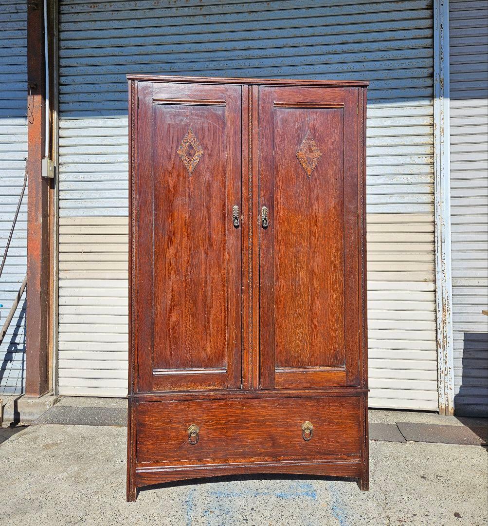 英国アンティーク 古いワードローブ 洋服箪笥 木製 無垢 ミラー 引出し付き