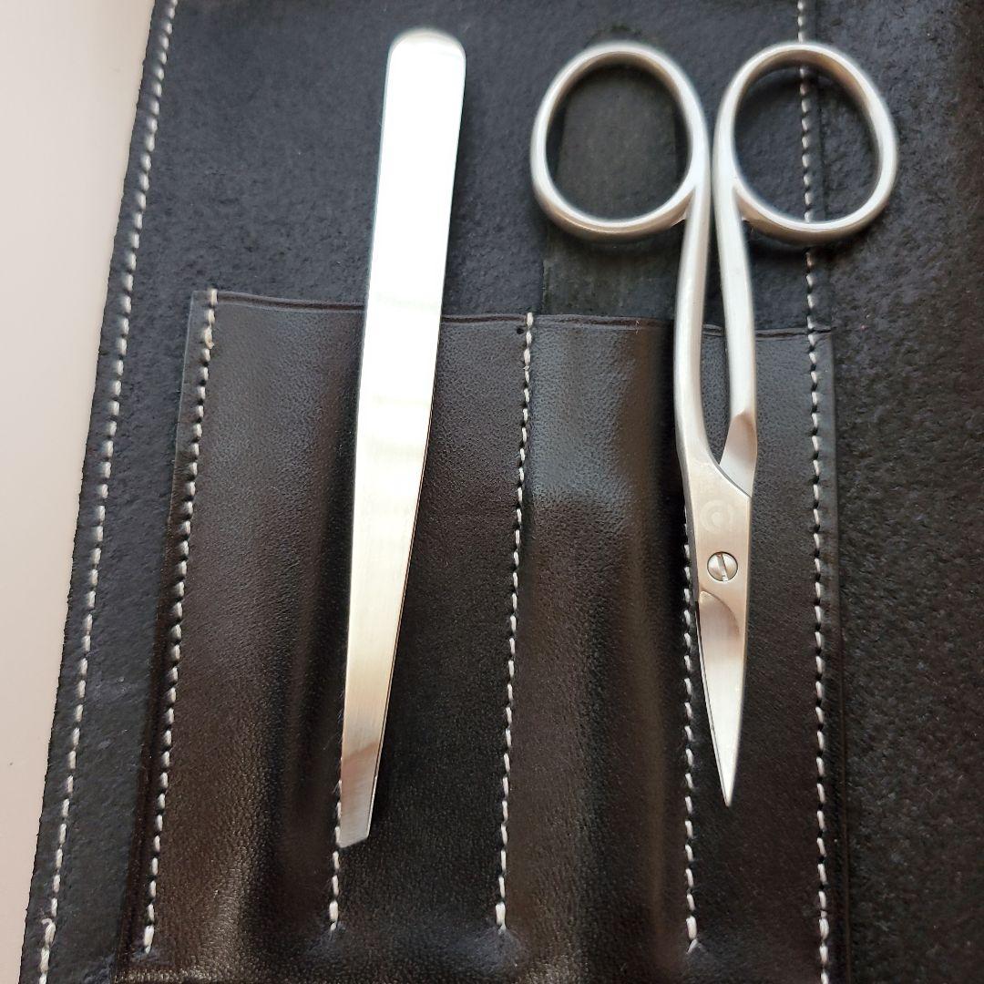 SUWADA 爪切り、ハサミ、ヤスリ、毛抜き、牛革ケース付き