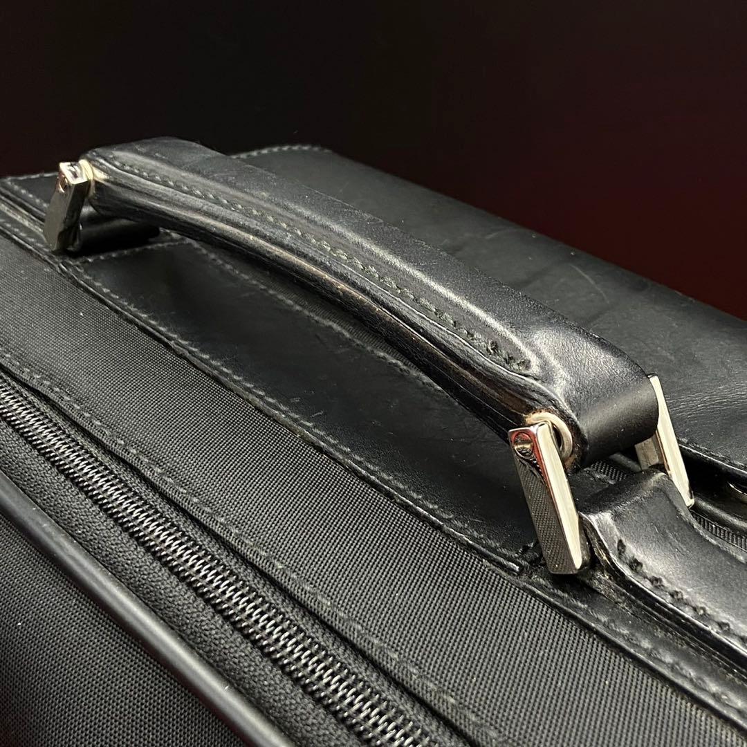 グッチ ロゴ キャリーケース バッグ 旅行 ビジネス 大容量 4輪