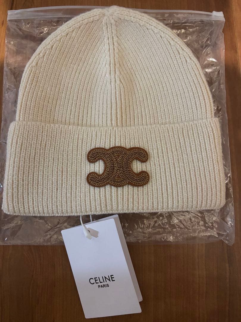 CELINE アイボリー ニット帽