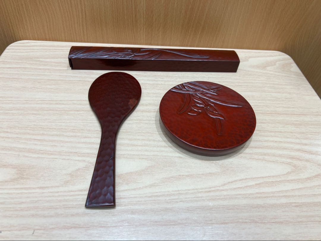 【未使用品】鎌倉彫 まとめセット（しゃもじ・丸皿・箸＋箸箱） 食器 お食い初め