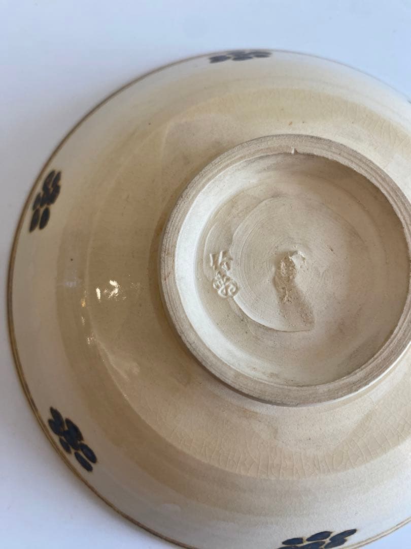 絵高麗梅鉢平茶碗　三浦竹軒作　茶道具