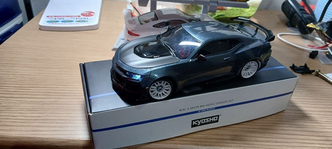 京商ミニッツMR-04EVO2