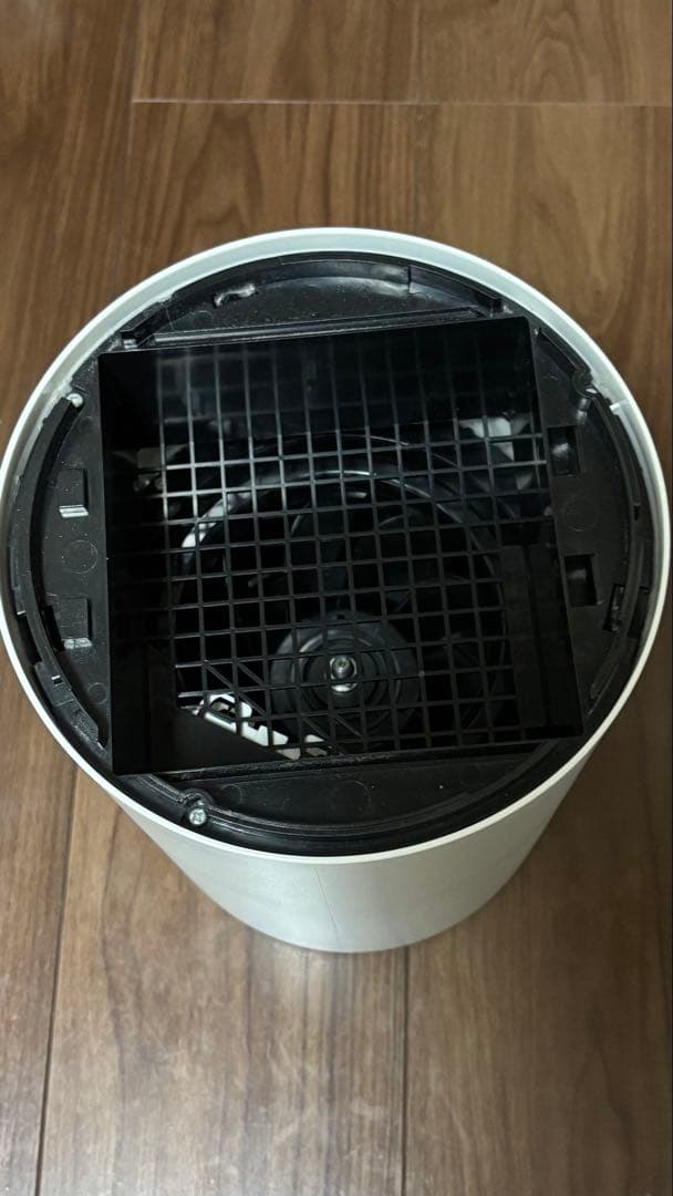 2025年2月購入　SHARP 空気清浄機　FU-SC01-W