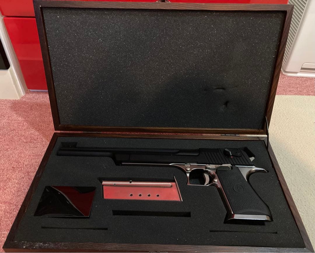 東京マルイ　バイオハザード２デザートイーグル.50AE 10インチ　カスタム