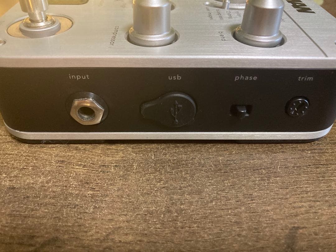 【ジャンク品】Fishman Aura Spectrum DI