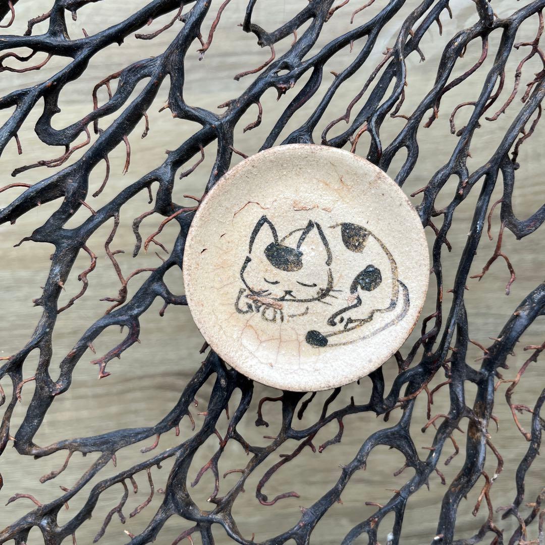 骨董　古陶　絵瀬戸　古瀬戸　希少　ブチ猫　眠り猫 図案　豆皿　手塩皿　小皿５客