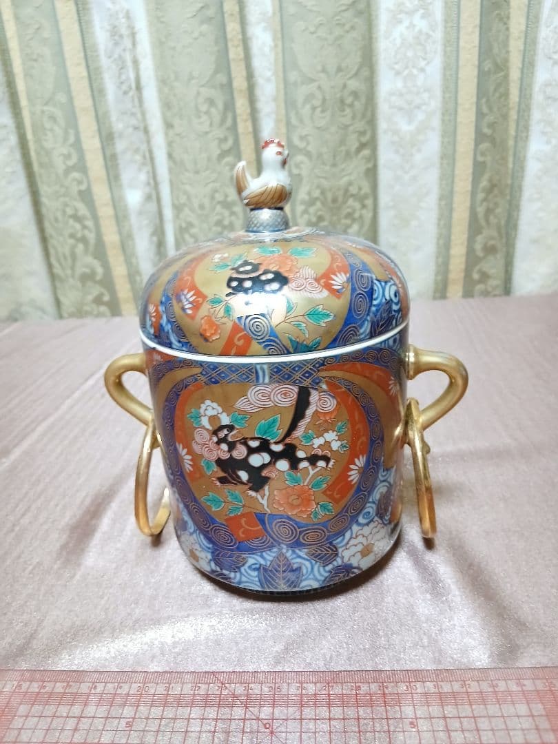 陶器製 菓子器・喰籠 鶏の蓋付き有田焼