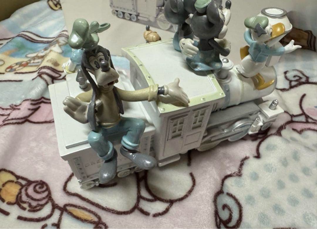 ホールマーク ディズニー100周年 ミッキー　フィギュア 限定　レア　希少