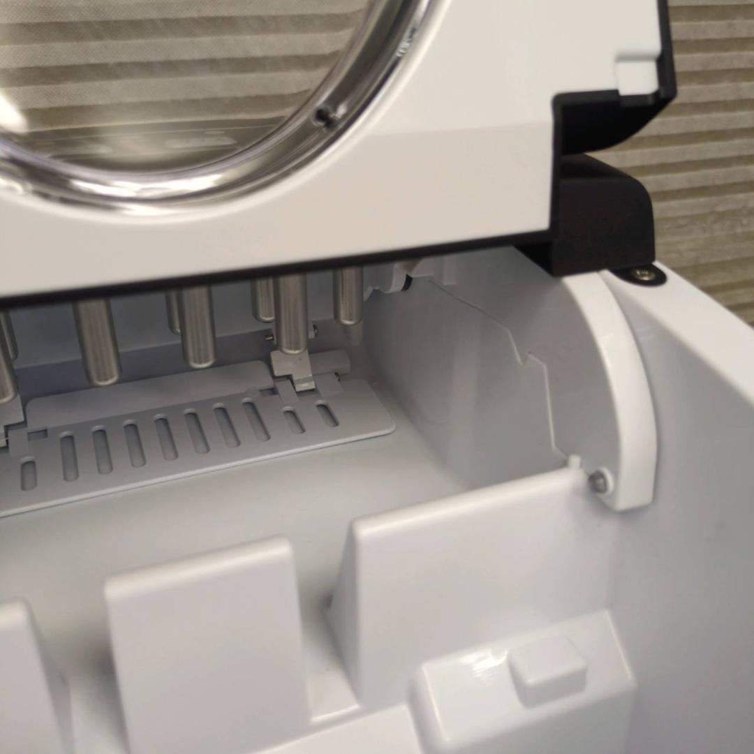 ☆LIVZA コンパクト高速製氷機 ICE-C01 家庭用