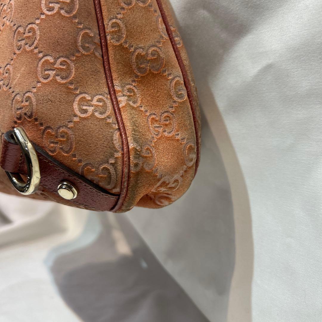 GUCCI ベージュ ロゴパターン ショルダーバッグ