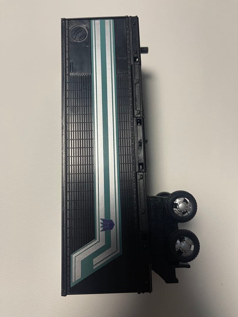 WFC-16 ネメシスプライム トランスフォーマー ウォーフォーサイバトロン