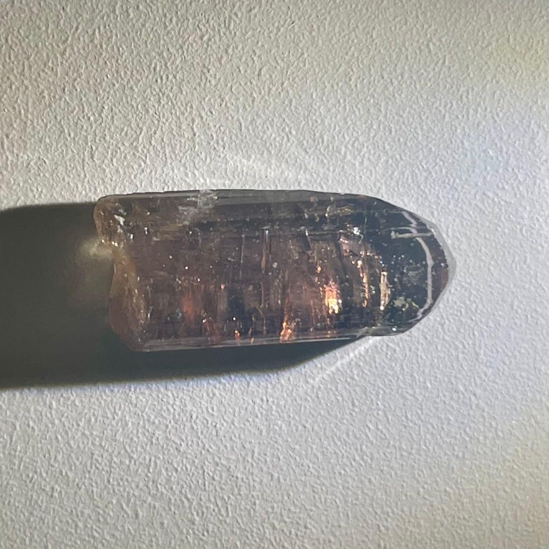 (25808) タンザニア産 非加熱 タンザナイト 鉱物標本 原石