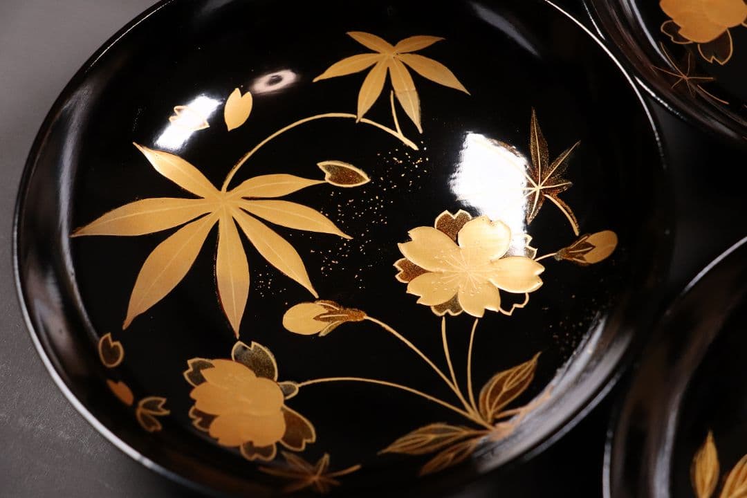 時代木製漆器 桜紅葉 黒蒔絵椀 五客 金蒔絵 梨地 漆芸【CL61】