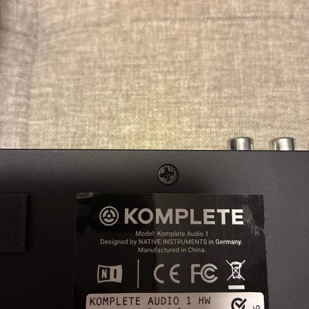 KOMPLETE MIDIキーボード a25 audio1セット