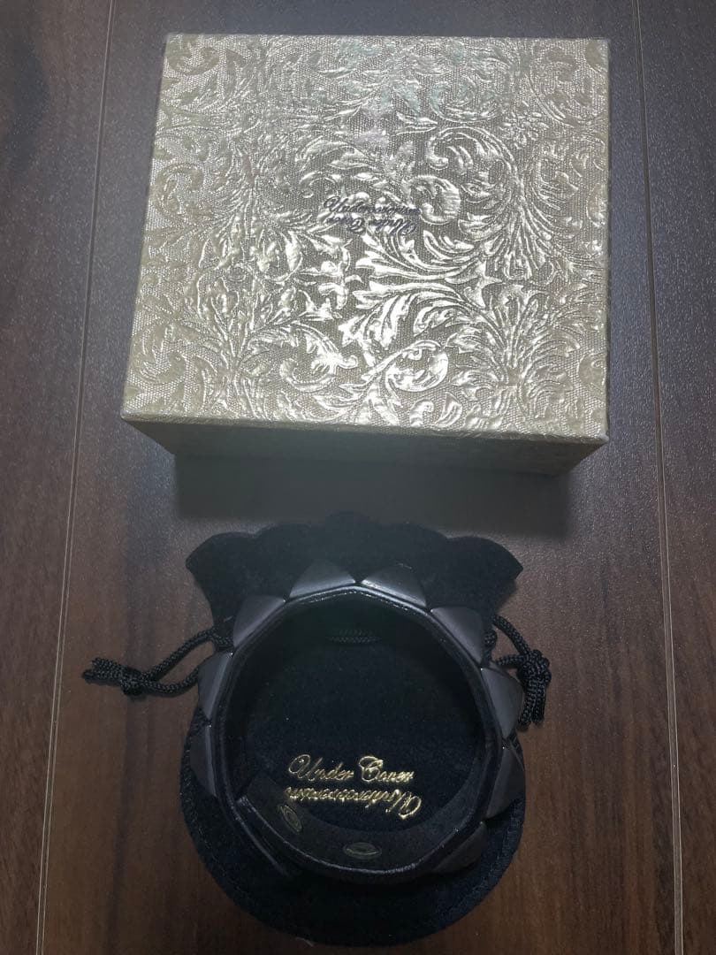 アンダーカバー スタッズ リストバンド ブレスレット バングル