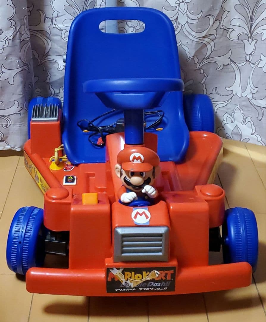 レア 希少 Nintendoマリオカートダブルダッシュ電動ペダルカー2003赤青