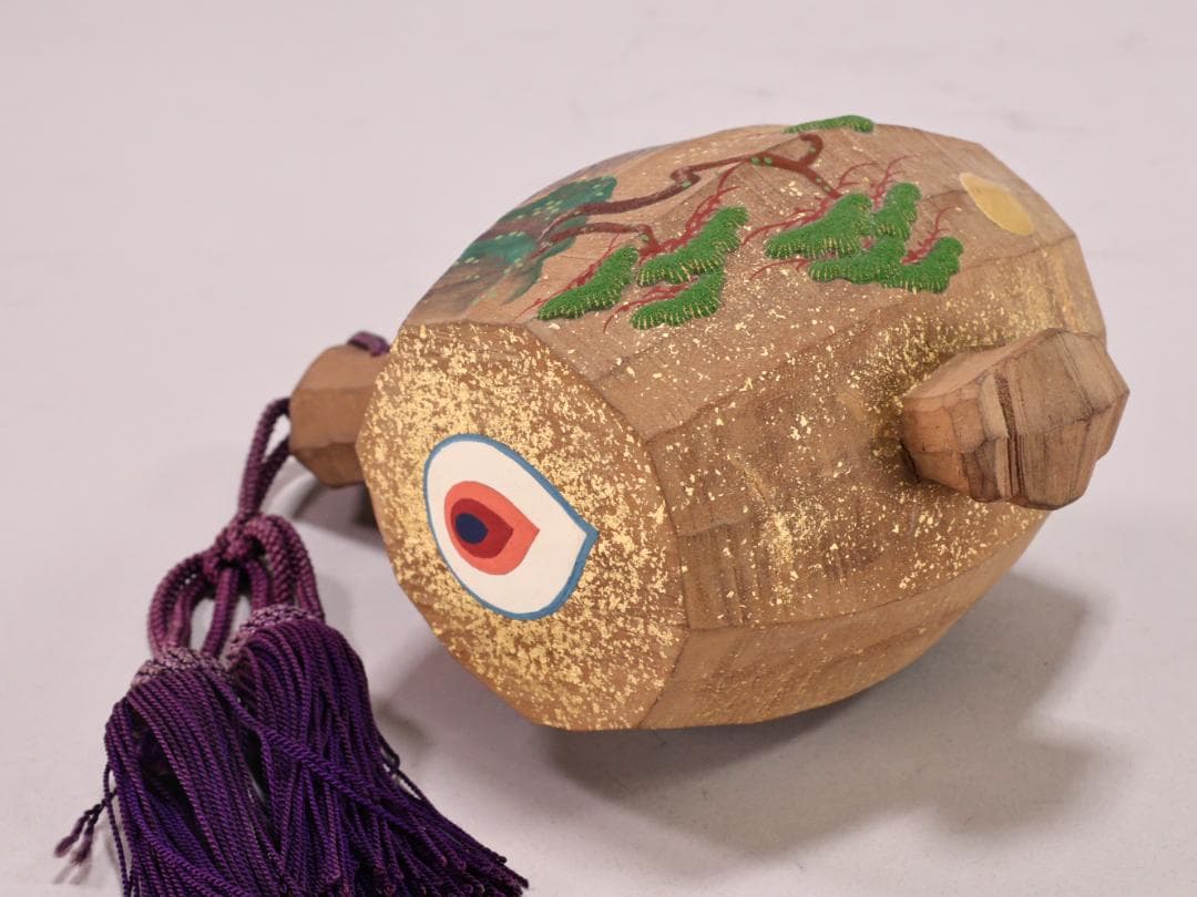 BK210　本物保証　 井波彫刻作家　四家井弘行 「 木彫 宝槌 」　彩色　置物