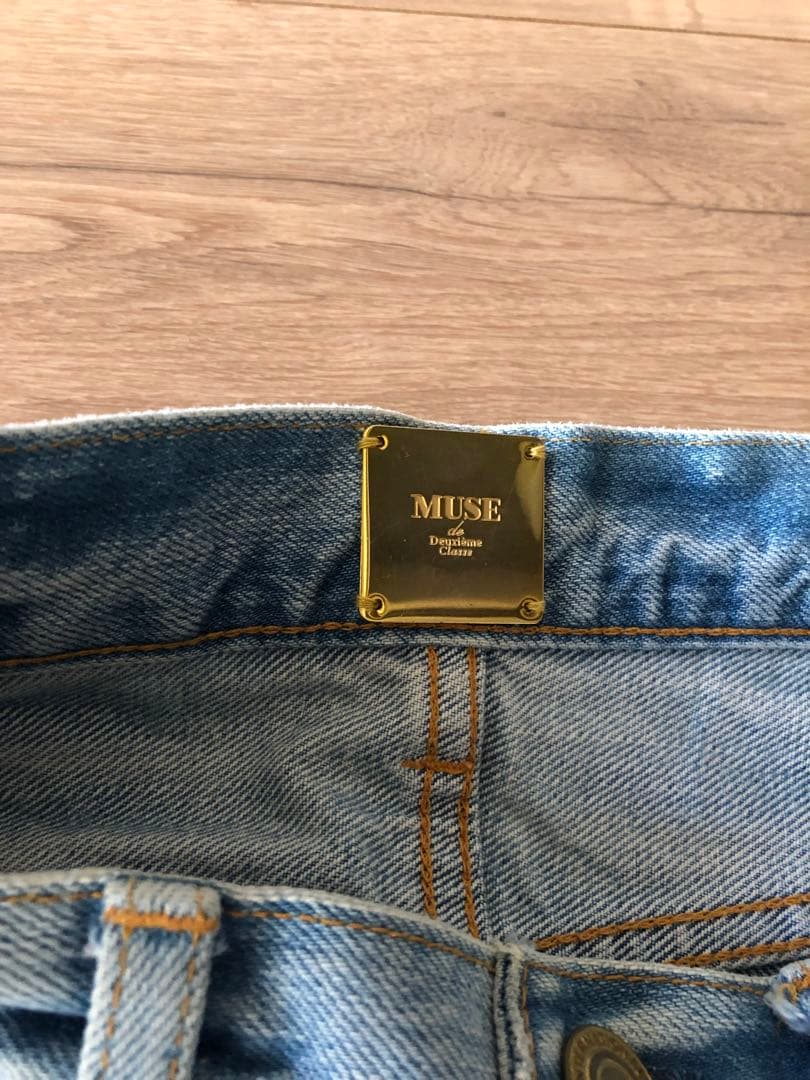 ドゥーズィエムクラスのデニムタイトスカート