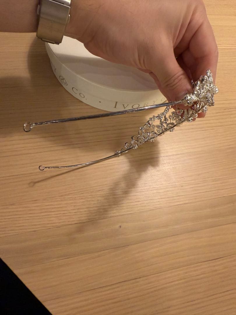 Ivory & Co. Charlotte ティアラ　結婚式　新婦